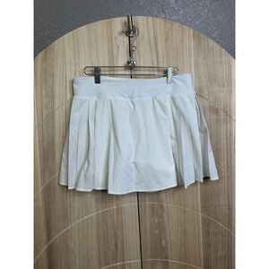 Lululemon Side-Pleat High-Rise Tennis Skirt
White LW8AFCS Size 8 FLAW